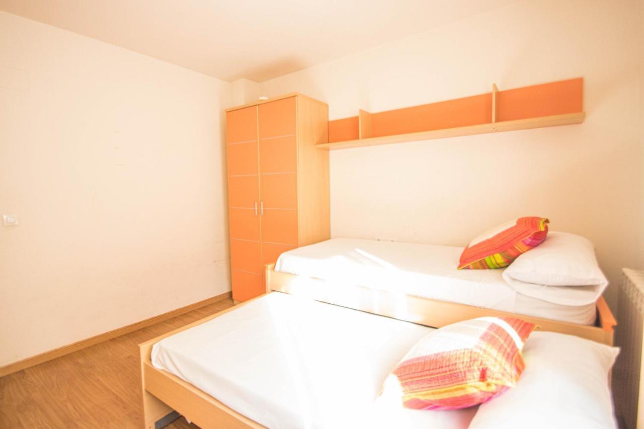 Serrallo Apartment Уетор-Вега Екстер'єр фото